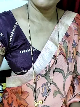 anuradha1432 online show from 10-30-25, 04:59