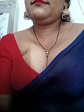 Nyra-23 online show from 04-12-26, 09:34