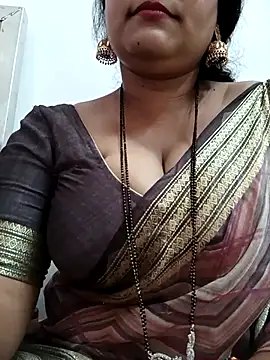 Nyra-23 online show from 11-08-25, 08:18