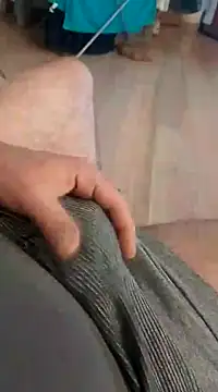 Snapshot of Marcolino183 chatting on 02-17-25, 07:44 Marcolino183 online show from 02-17-25, 07:44