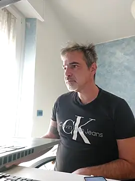 Marcolino183 online show from 03-27-26, 08:22