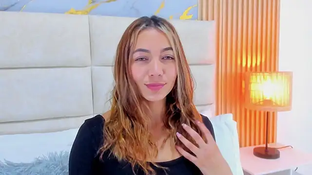 Mia Malkovaa  online show from 05-20-26, 02:58