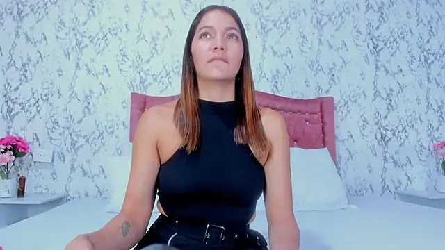 Mia Malkovaa  online show from 02-27-26, 05:13