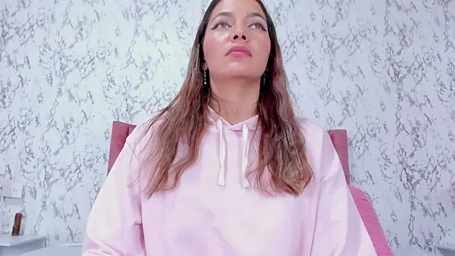 Mia Malkovaa  online show from 10-02-25, 06:11