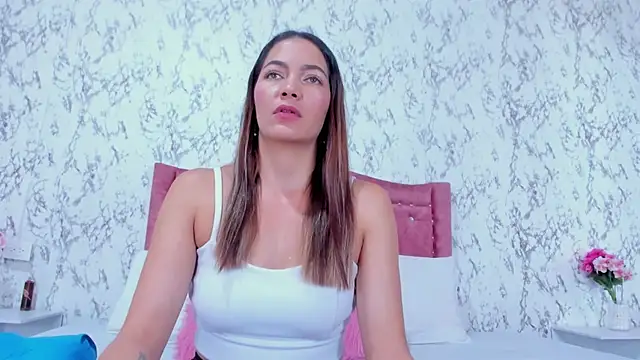 Mia Malkovaa  online show from 10-09-25, 04:29