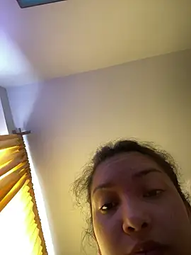 baby lizy online show from 11-05-25, 08:56