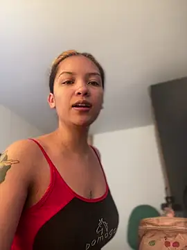 baby lizy online show from 11-28-25, 02:39