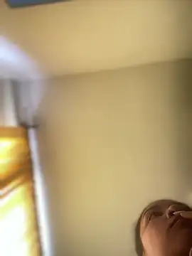 baby lizy online show from 12-22-25, 08:09