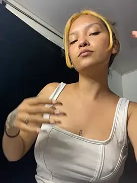 baby lizy online show from 03-22-25, 11:31