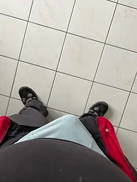 lescoquin2215 online show from 11-21-25, 08:35