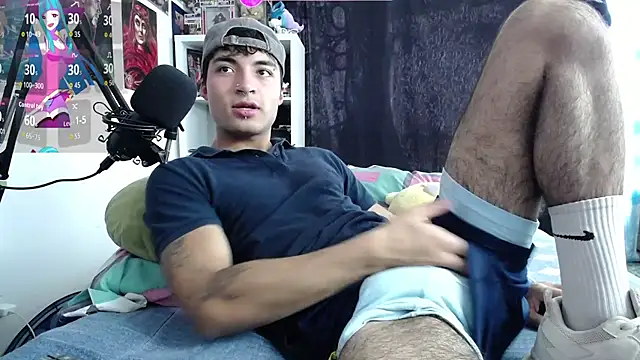 dylan fun18 online show from 12-14-25, 06:57