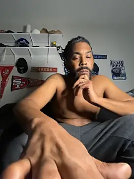 Snapshot of bigdinca chatting on 05-29-26, 03:12 bigdinca online show from 05-29-26, 03:12