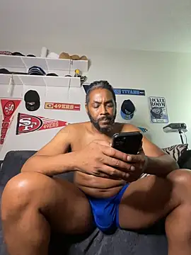 Snapshot of bigdinca chatting on 06-20-26, 05:07 bigdinca online show from 06-20-26, 05:07