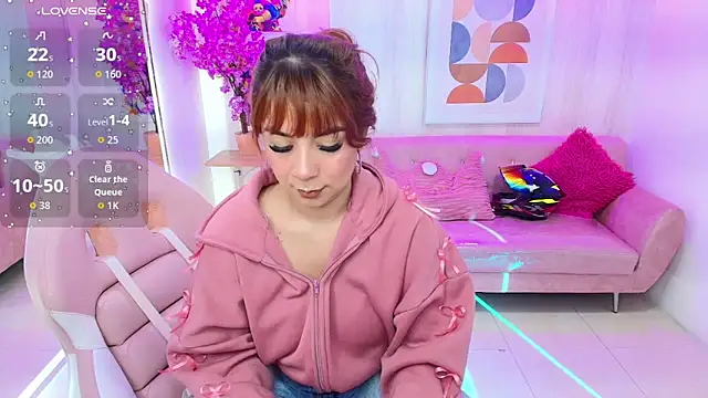 Gabby evanns online show from 10-13-25, 12:51