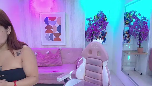 Snapshot of Gabby_evanns chatting on 01-19-26, 12:31 Gabby evanns online show from 01-19-26, 12:31