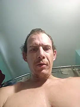 Snapshot of froggymclovin222 chatting on 07-03-26, 10:38 froggymclovin222 online show from 07-03-26, 10:38