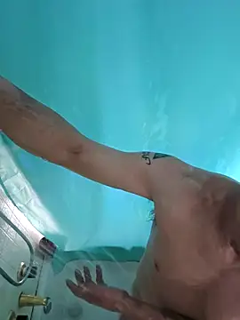 Snapshot of froggymclovin222 chatting on 03-22-26, 06:20 froggymclovin222 online show from 03-22-26, 06:20