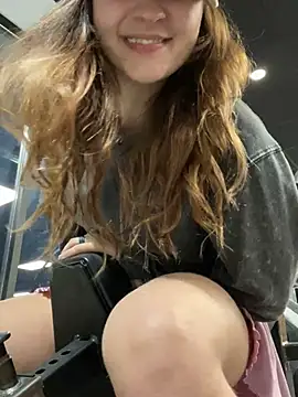 Snapshot of psilybaby chatting on 01-07-25, 05:22 psilybaby online show from 01-07-25, 05:22