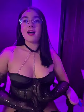 Snapshot of camianddanna chatting on 02-07-26, 01:46 camianddanna online show from 02-07-26, 01:46