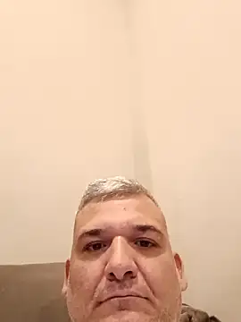 Holaluz2 online show from 12-19-25, 05:59