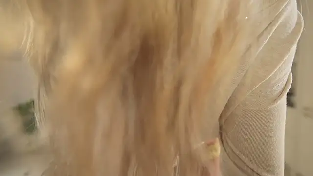 HeyBananas online show from 01-12-26, 07:42