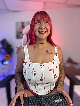 Snapshot of ashlyrey-1 chatting on 09-26-25, 11:00 ashlyrey-1 online show from 09-26-25, 11:00