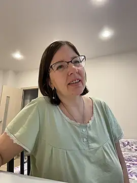 Snapshot of B_Bonya_m chatting on 10-26-25, 04:02 B Bonya m online show from 10-26-25, 04:02