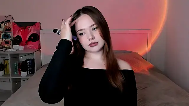 LittleKiitten online show from 10-19-25, 01:47