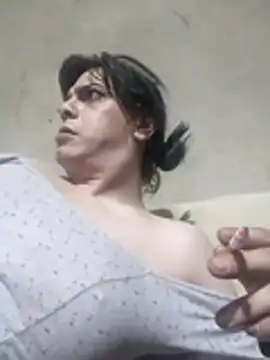 Snapshot of miaparcel chatting on 01-11-26, 02:46 miaparcel online show from 01-11-26, 02:46