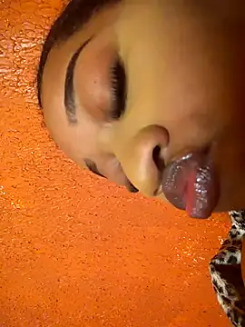 vic pretynhaa online show from 02-22-26, 04:08