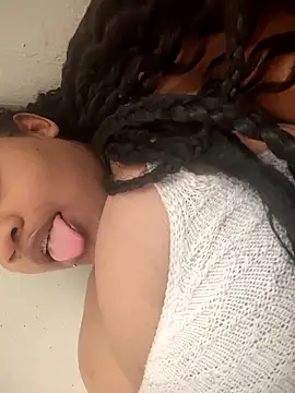 vic pretynhaa online show from 03-18-26, 04:41