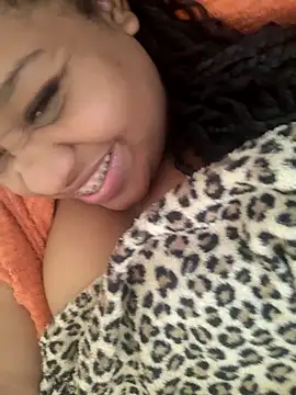 vic pretynhaa online show from 03-10-26, 02:43