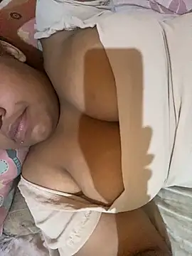 Snapshot of vic_pretynhaa chatting on 01-16-25, 02:30 vic pretynhaa online show from 01-16-25, 02:30