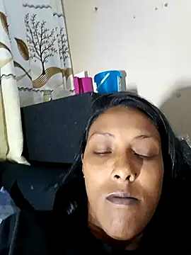 Indian-Seduction online show from 10-30-25, 07:33