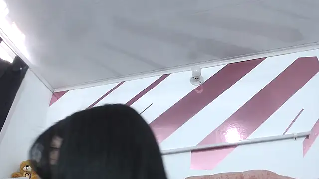 Kitten Hot  online show from 11-15-25, 02:43