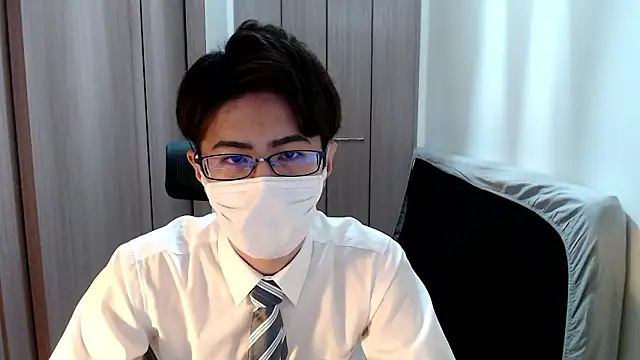 Snapshot of ryota_kkk chatting on 10-14-25, 01:01 ryota kkk online show from 10-14-25, 01:01