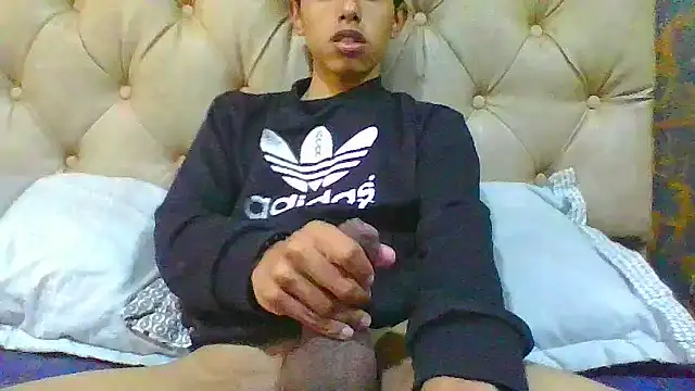 danuel23 online show from 11-18-25, 04:43