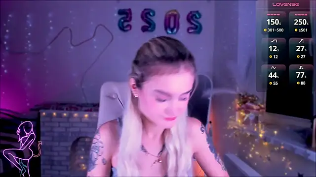  Ravenaa online show from 01-20-25, 02:03