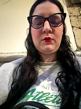 Soe Lara online show from 10-14-25, 10:38