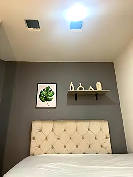 Soe Lara online show from 11-20-25, 10:49