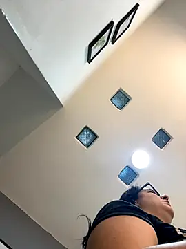 Soe Lara online show from 11-19-25, 11:32