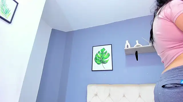 Soe Lara online show from 09-25-25, 12:00