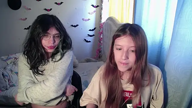 BRIAR AND BLAIR online show from 09-10-25, 04:28