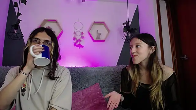 BRIAR AND BLAIR online show from 02-10-25, 02:16