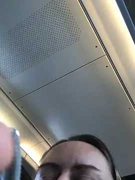 Snapshot of Meliss_Official9 chatting on 02-18-26, 09:28 Meliss Official9 online show from 02-18-26, 09:28