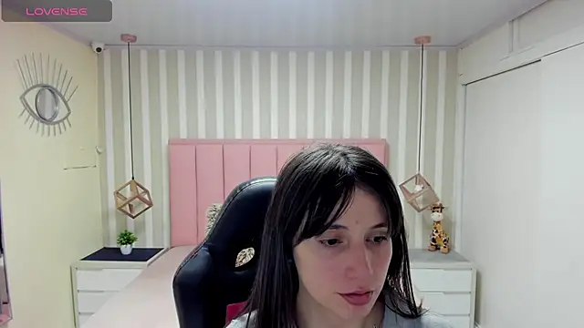 MAGNOLEROY online show from 11-22-25, 12:48