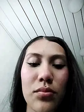 Snapshot of Catalehia_Milk chatting on 02-27-25, 07:26 Catalehia Milk online show from 02-27-25, 07:26