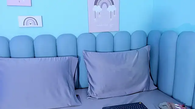 curvy rousi online show from 10-02-25, 04:05