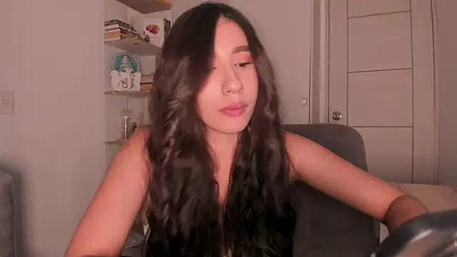 danna davis18 online show from 06-24-26, 07:33