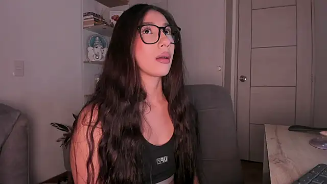 danna davis18 online show from 06-06-26, 07:41